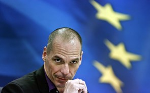 Varoufakis vai falar este domingo com directora-geral do FMI sobre reformas gregas