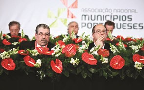 Municípios acusam Governo de chantagem e admitem queixar-se a Bruxelas 