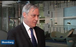 EU Quantitative Easing Is Clearly Positive: Noyer