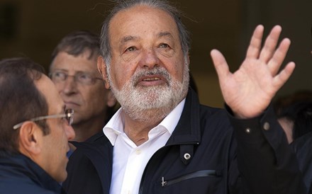 Carlos Slim pede autorização ao regulador para lançar OPA sobre a FCC