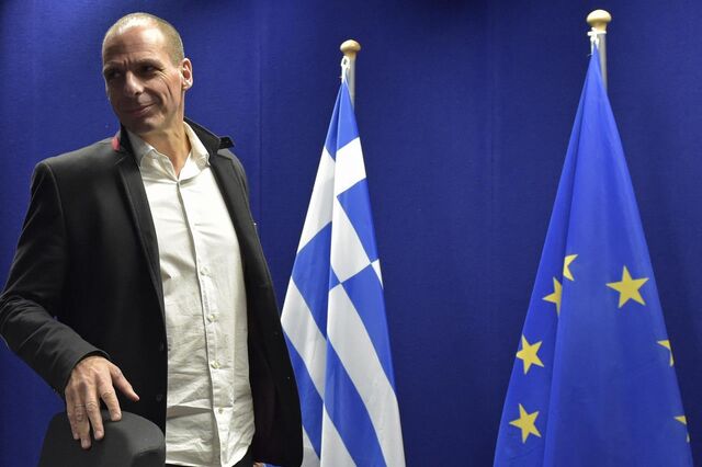 Varoufakis rejeita necessidade de terceiro resgate para a Grécia