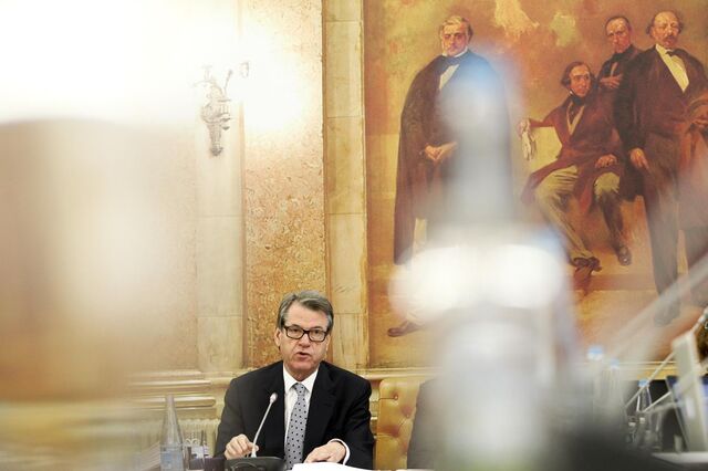 Granadeiro não percebe 'posição subalterna e humilhante' da PT sob Oi