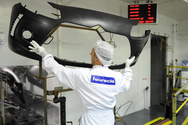 Faurecia analisa novo investimento em Portugal