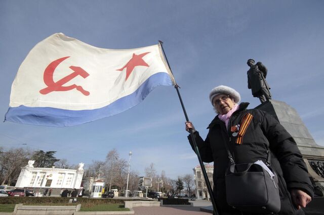 Um ano depois da anexação, a larga maioria dos habitantes da Crimeia apoia a inclusão na Rússia