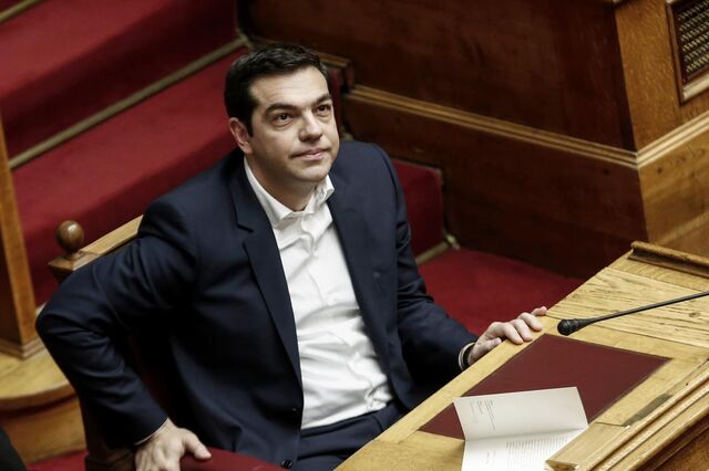 Tsipras quer levar risco de saída do euro à cimeira 