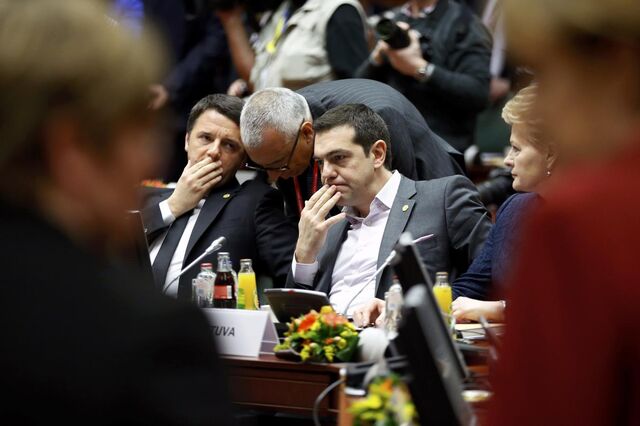 Europa manda Tsipras fazer trabalhos de casa