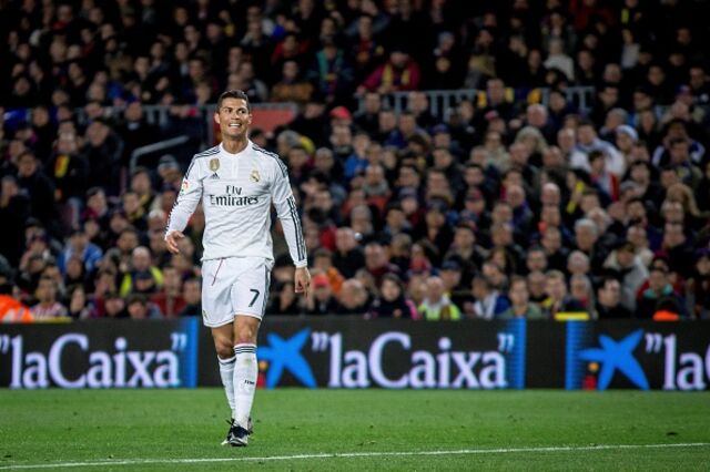 CR7 dá a cara pelas bolachas da Dan Cake