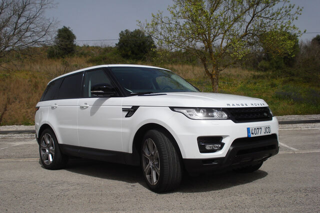 Range Rover Sport Hybrid: Potente e económico 