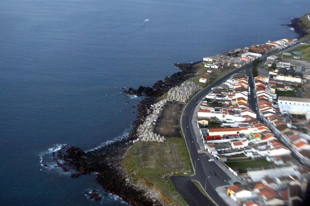 Governo dos Açores confrontado na Terceira com criação de zona económica especial