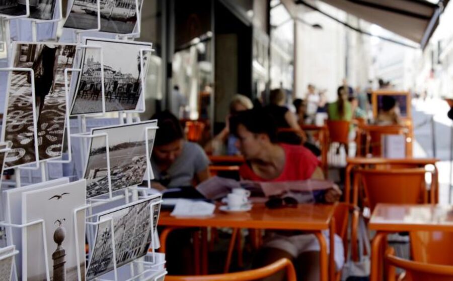 lisboa esplanada postais cafe