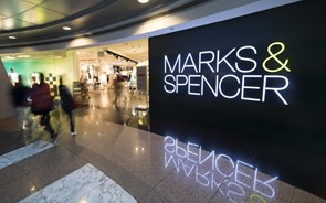 Marks & Spencer fecha todas as lojas fora do Reino Unido