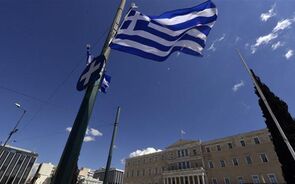Greek Government Is Running Out of Options: S&P's Kraemer