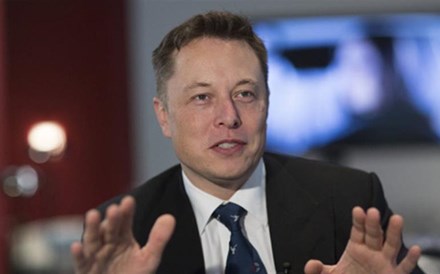 Musk: Primeiros passageiros da SpaceX devem ser “corajosos”