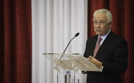 Governo de Costa deixa críticas a Banco de Portugal