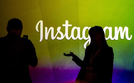 Facebook vai avançar com anúncios nos Reels da rede social Instagram 