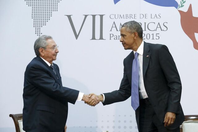 EUA e Cuba reabrem embaixadas 