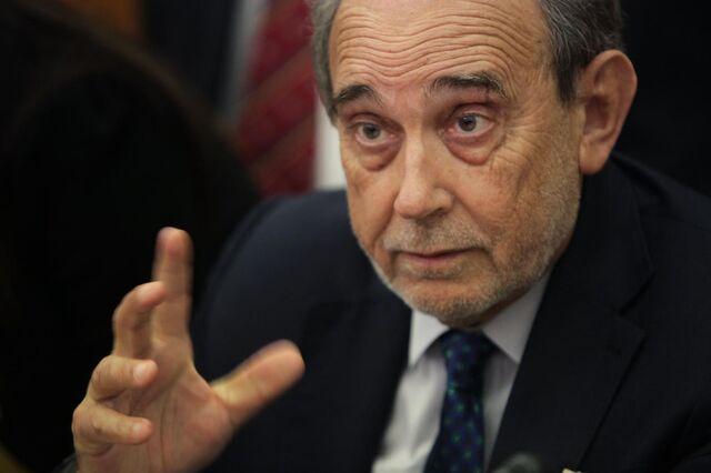 Presidente do IMT reclama regulamentação da Uber em Portugal  