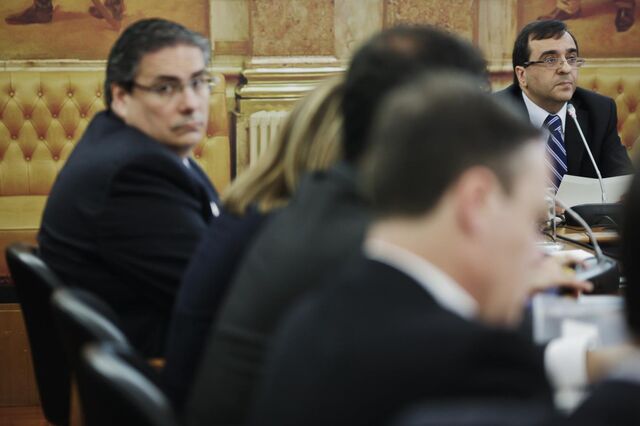 Papel comercial promete polémica entre deputados