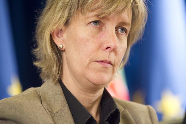 Maria Luís Albuquerque: Da 'saída limpa' da troika à Comissão Europeia