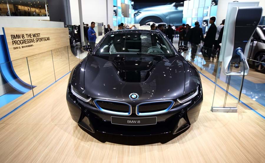 BMW AG i8