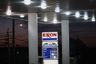 7 – Exxon Mobil (EUA). Vendas de 376,2 mil milhões de dólares, lucros de 32,5 mil milhões e activos de 349,5 mil milhões. Capitalização bolsista de 357,1 mil milhões de dólares.