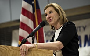 Republicana Carly Fiorina desiste da corrida à Casa Branca