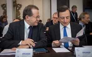Draghi dispensa Constâncio de prestar contas no inquérito ao Banif
