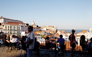 Nascem 75 alojamentos para turistas por dia em Portugal