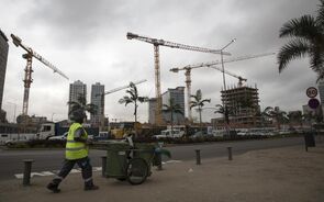 Angola construção