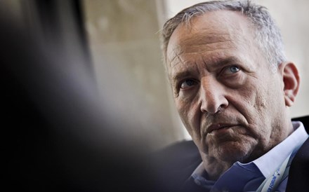 Larry Summers: 'Zona Euro terá grandes tensões no resto da década'