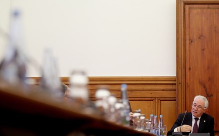 Carlos Costa: António Varela 'não esteve na reunião para contratar TC Capital'