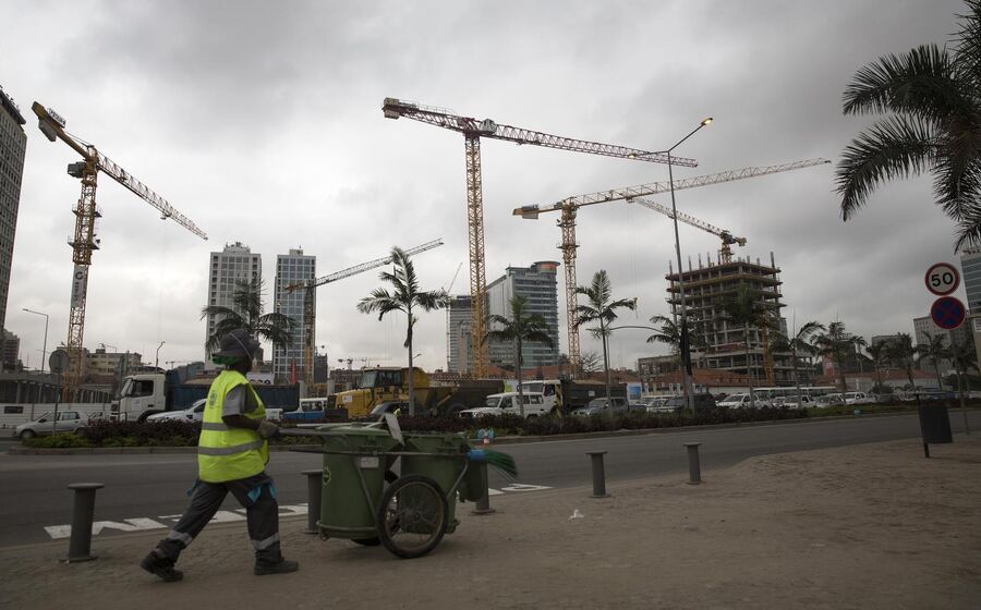 Angola construção