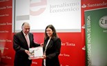 Jornalistas do Negócios vencem prémio de jornalismo económico da Nova e do Santander Totta