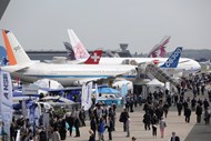 O Paris Air Show decorre no aeroporto Le Bourget entre 15 e 21 de Junho