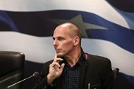 2 de Fevereiro – Varoufakis em entrevista ao Financial Times, onde deixa cair perdão de dívida e pede reembolsos ligados ao crescimento.

“Não vamos descansar até termos sucesso. Se formos derrotados pelos interesses instalados, será uma honra cairmos depois de termos participado num bom combate”.
