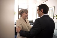 20 de Março – Merkel  no final de um Conselho Europeu

“Não entrei neste debate e não o irei fazer agora. Tudo aquilo que temos feito é no sentido de manter a Grécia no euro, e temo-lo feito com sucesso nos anos mais recentes'.
