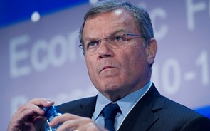 Accionistas da WPP contestam remuneração de 60 milhões do CEO