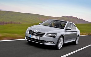 Automóveis no Weekend: Skoda Superb