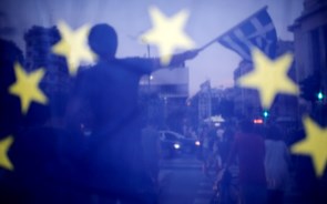 Minuto-a-minuto:  Países fora da Zona Euro estão protegidos no empréstimo ponte a Atenas