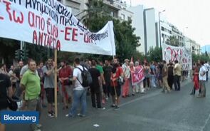 Do Greek Capital Controls Show Failure of Euro?