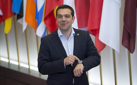 Alexis Tsipras: França e Alemanha concordam em garantir 'solução viável'