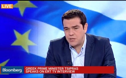 Tsipras diz que a Grécia não vai sair do euro