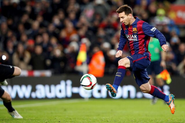 Barcelona e Real Madrid goleiam nas redes sociais
