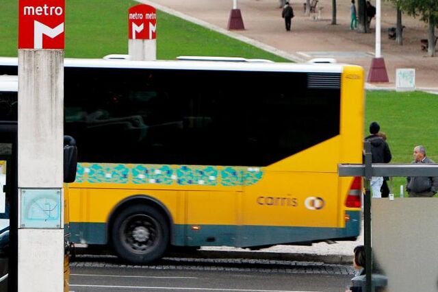 Governo mantém transportes gratuitos para trabalhadores
