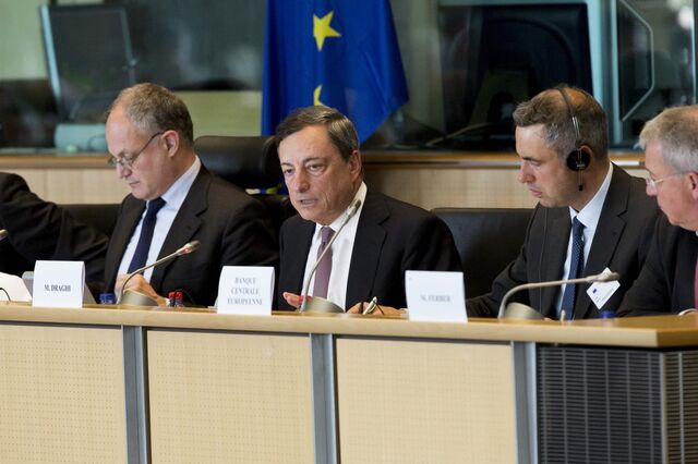 Draghi: Portugal com “progressos significativos em todas as frentes”. Falta o malparado