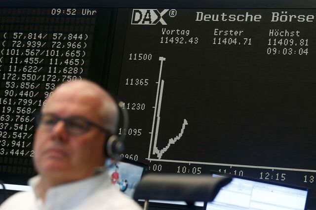 Abertura dos mercados: Bolsas e petróleo em alta. Euro em queda