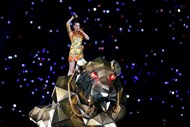 3. Katy Perry / 135 milhões de dólares