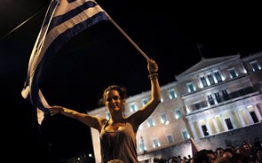 Crise grega ao minuto: domingo, 5 de Julho: Gregos votam 'não', Tsipras quer retomar negociações, Europa marca reuniões 