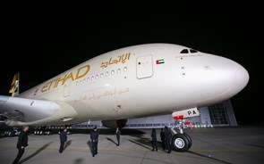 Etihad recebe 2,5 mil milhões de dólares do Governo de Abu Dhabi