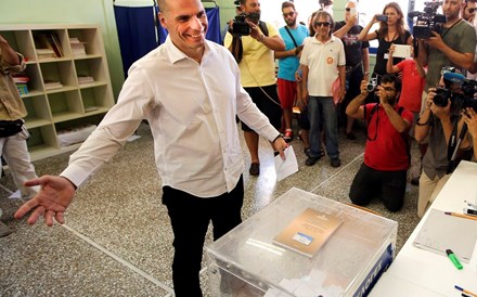 Varoufakis a votar: Este “é um momento sagrado” 